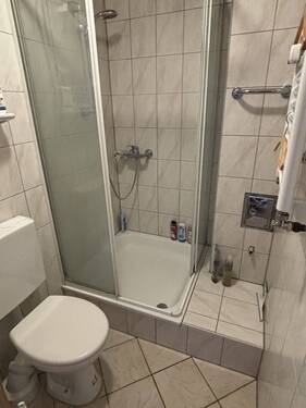 Bad (für Studentenzimmer) EG - 