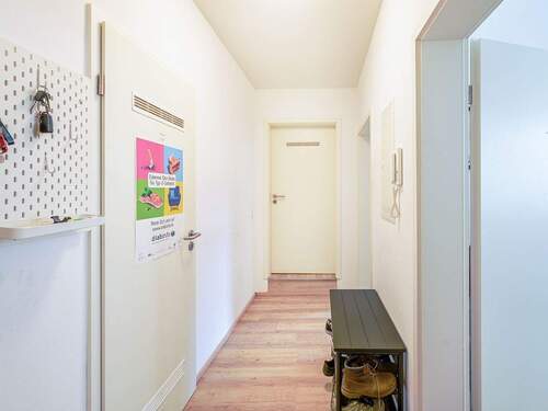 Diele EG - 1 Zimmer Mehrfamilienhaus, Wohnhaus in Karlsruhe