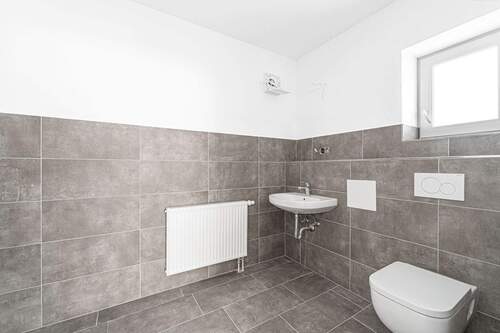 Büro 1 Erdgeschoss 4 - 