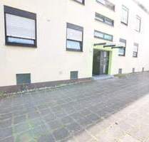 Frisch renovierte Wohnung mit Balkon in ruhiger Lage - Viernheim / West