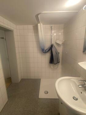 Bad - 1 Zimmer Etagenwohnung zur Miete in Braunschweig