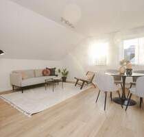 Gepflegte 2 Zi. Wohnung - provisionsfrei - bezugsbereit - gute Anbindung in BHV-Geestemünde - Häfen - Bremerhaven