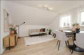 Wohnzimmer - Etagenwohnung mit 69,90 m&sup2; in Häfen - Bremerhaven zum Kaufen