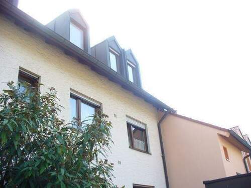 Vorderansicht - 3 Zimmer Etagenwohnung zur Miete in Fürth