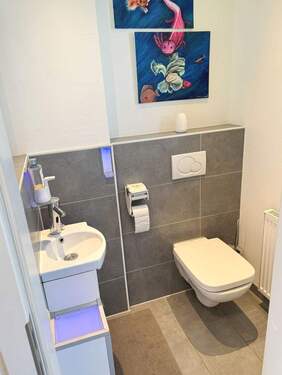 Gäste-WC - Reihenmittelhaus mit 123,00 m&sup2; in Worms / Horchheim zur Miete