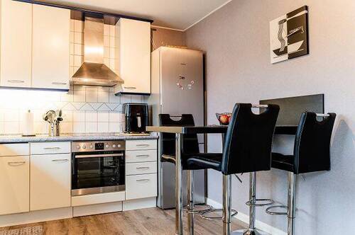 Küche - 4 Zimmer Doppelhaushälfte zum Kaufen in Satrup