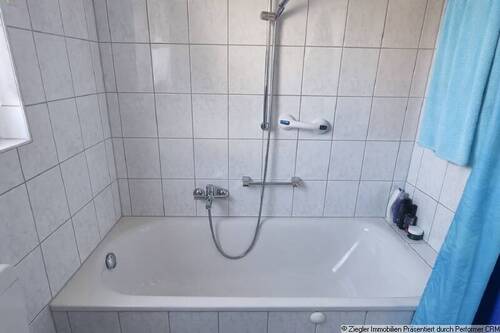 09 EG Tageslichtbad B - 