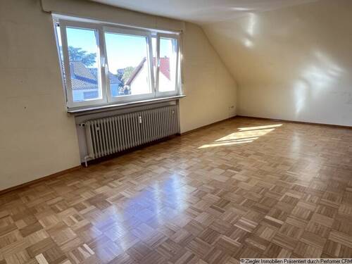 21 DG Zimmer 4 b - 