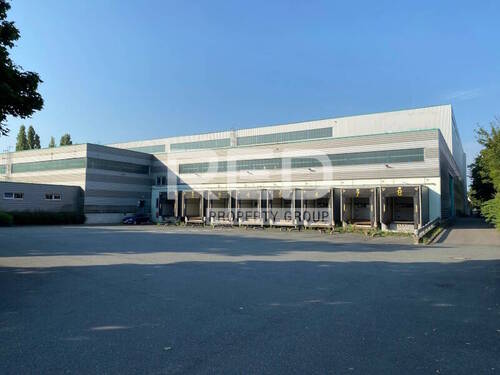 3 - Exklusiv über RED: Lager inkl. gesprinklertem Hochregal mit 18.000 Palettenstellplätzen