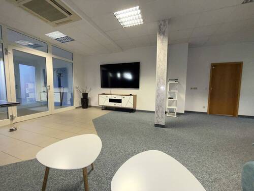 Wohnzimmer - 2 Zimmer Etagenwohnung zum Kaufen in Reinsdorf