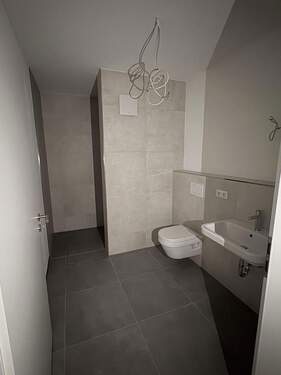 Bad - Etagenwohnung mit 74,10 m&sup2; in Saarbrücken/Ensheim zur Miete