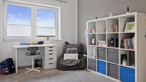 Kinderzimmer 2 - Werz Immobilien - 