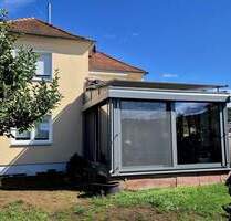 Toskana-Flair trifft Raumvielfalt - Geräumiges Haus mit Einliegerwohnung in Thüngersheim