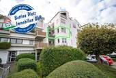 Außenansicht - DIETZ: Gepflegte 2-Zimmer-Eigentumswohnung mit Balkon, Einbauküche, Stellplatz und Kellerraum!