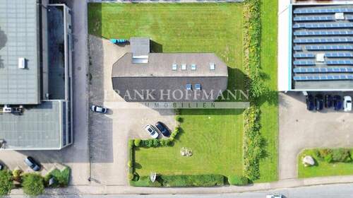 M2352-1.OGa Grundstücksansicht - 