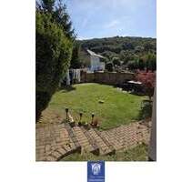 Großzügige 3-Zimmerwohnung unterm Dach in ruhiger und grüner Lage! - Roßwein