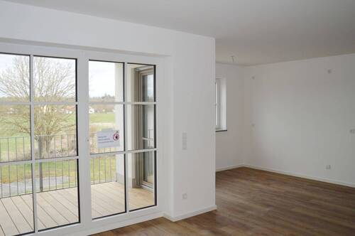offener Wohn-/Essbereich - *Pentenried - Erstbezug einer top schicken 3-Zimmer-Wohnung mit Loggia und herrlichem Blick