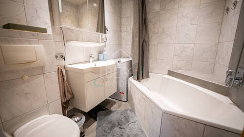Badezimmer - Etagenwohnung mit 54,00 m² in Hemmingen zum Kaufen