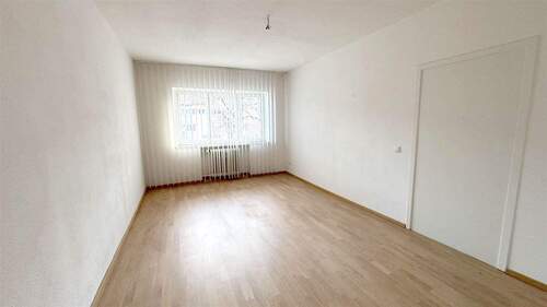 Raum 1 - Büro mit 146,00 m&sup2; in Garmisch-Partenkirchen zur Miete