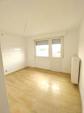 Küche (mit Balkon) - 