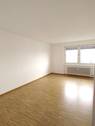Zimmer 1 - 3 Zimmer Etagenwohnung zur Miete in Mannheim