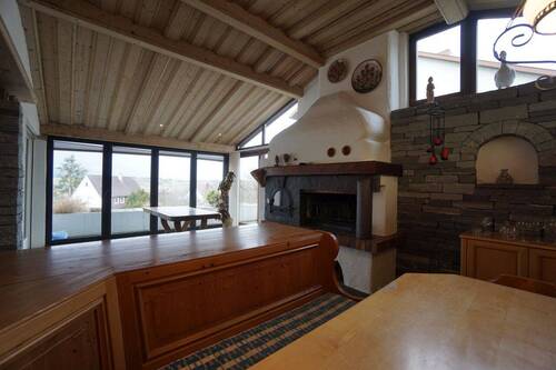 Grosses Esszimmer - 