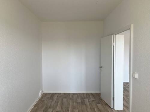 Kind IV, Arbeitszimmer - 