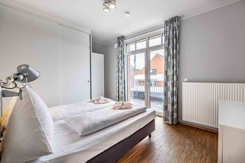 Schlafzimmer 1 - 