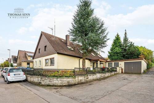 Hausansicht - 6 Zimmer Doppelhaushälfte zum Kaufen in Heilbronn / Böckingen