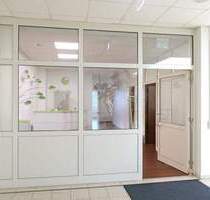 N-Wetzendorf: Bürofläche mit ca. 182 m² - 6-9 Räume - 1.OG - in kleinem Einkaufszentrum - Nürnberg