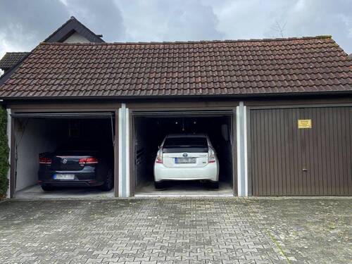 Garage Mitte gehört dazu - 