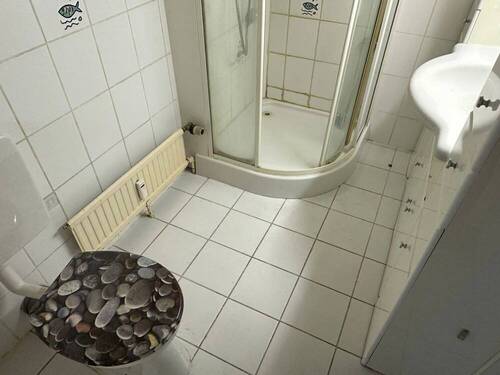 Innenliegendes Duschbad - 