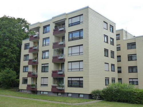 Außenansicht - Röpke + Partner Immobilien: Machen Sie es sich bequem!