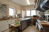 Küche - Hotel, Pension, Gasthof in Abtswind zum Kaufen