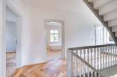 Flur - Einfamilienhaus mit 172,50 m&sup2; in Starnberg zum Kaufen