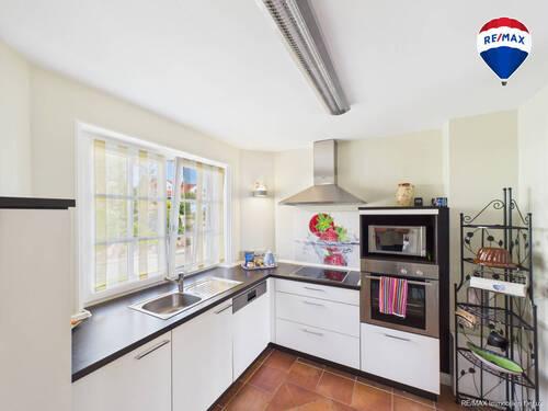 RE/MAX Immobilien DeLux Bungalow Nonnweiler - 