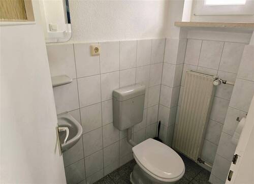 Gäste-WC EG - 