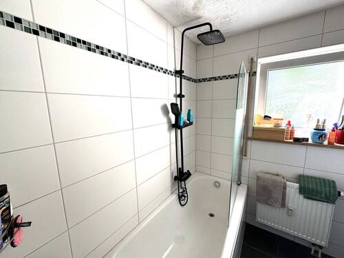 Tageslichtbad mit Regendusche.JPG - 