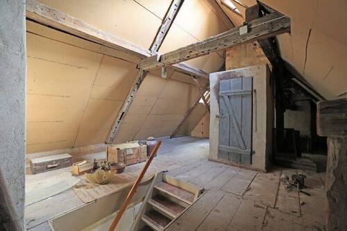 Dachboden mit Räucherkammer - 