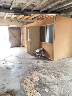 Halle innen - Grundstück in Bielefeld