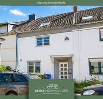 Ein charmantes 20er-Jahre Einfamilienhaus in ruhiger Wohnlage mit schönem Sonnen-Grundstück! - Krefeld / Dießem/Lehmheide