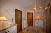 Flur - 6 Zimmer Einfamilienhaus in Burg