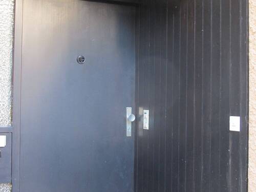 Hauseingang - Haustüre überdacht.JPG - Reihenendhaus mit 108,00 m&sup2; in Steinenbronn zum Kaufen