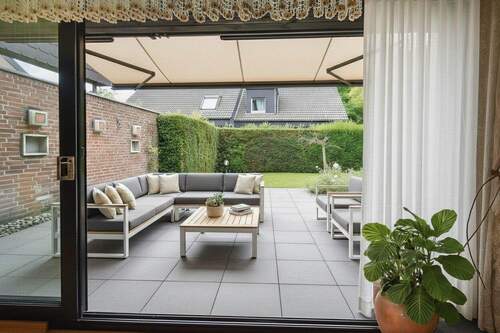 Terrasse illustriert - 