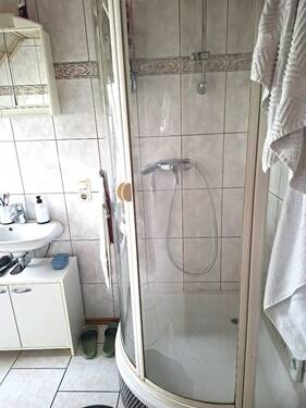.... Dusche DG - 