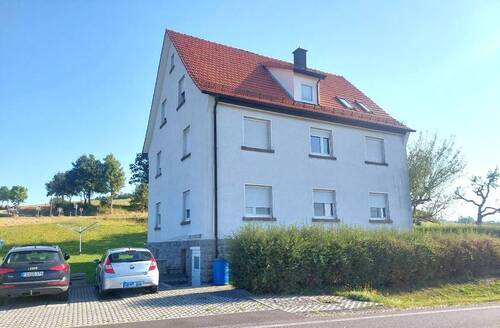 Ansicht Straßenseite - Sehr solide vermietetes 3FH in Schmalnau