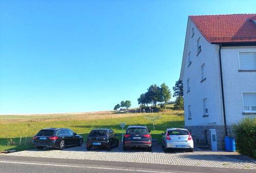 4 KFZ Stellplätze - 