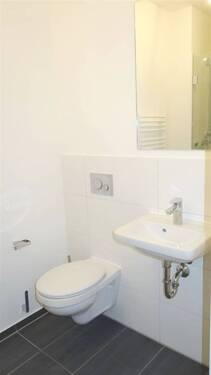 Modernes Duschbad - 