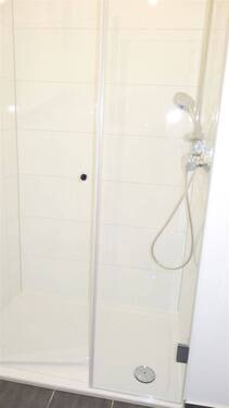 Modernes Duschbad - 