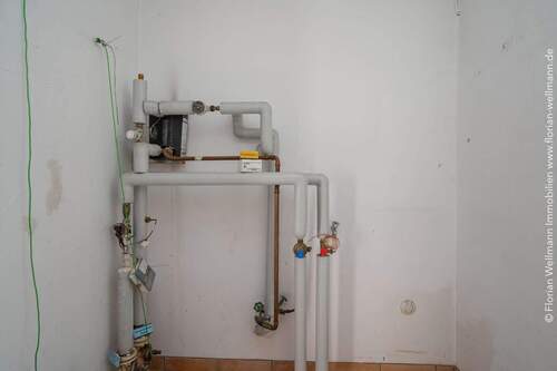 ... Heizungsraum im Erdgeschoss - 